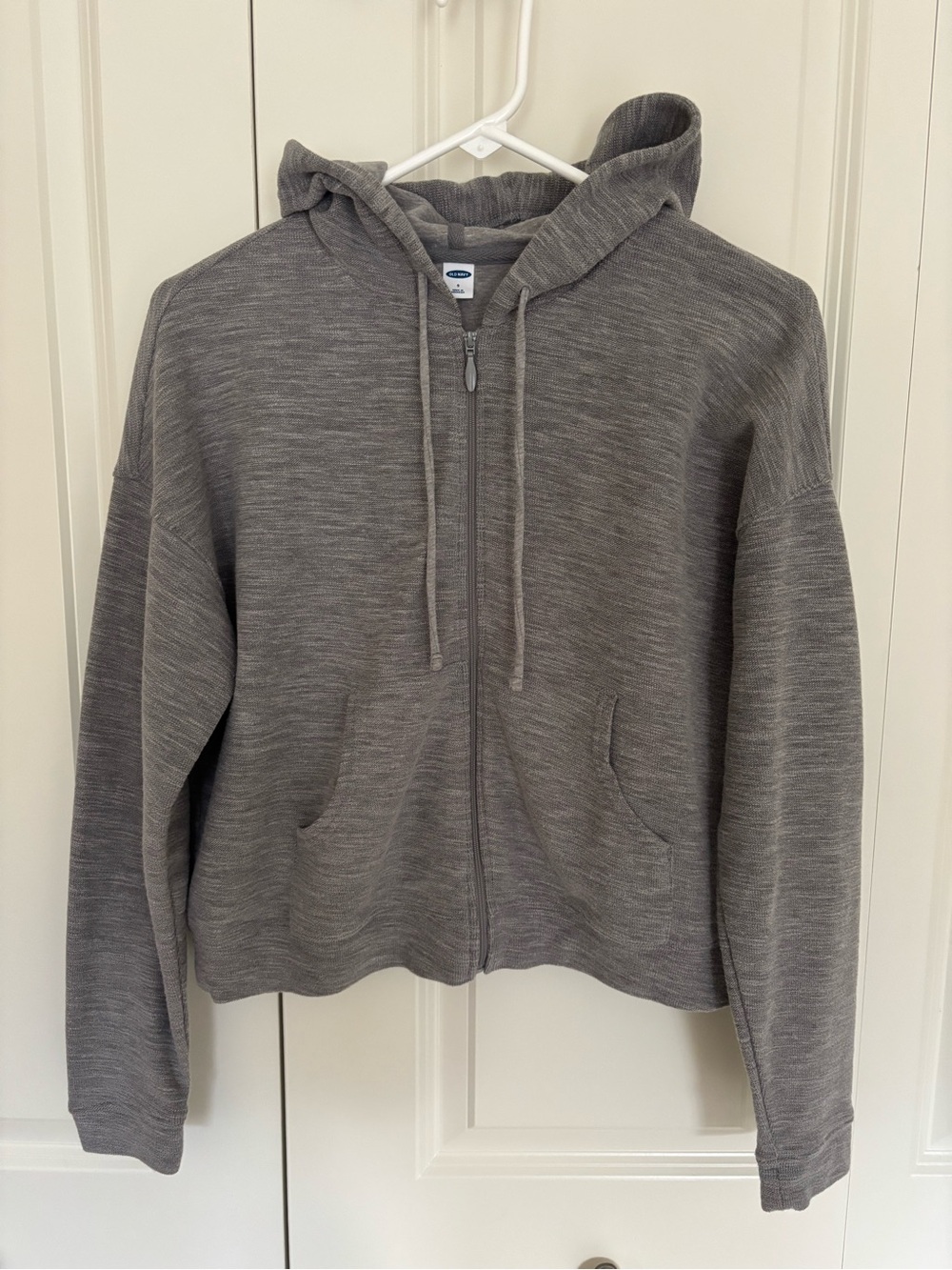 Women’s old navy athletic gray textured full zip hoodie small. Sf/1 cat home